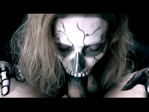 ❤️ Demoniška mergina čiulpia varpą savo juoda burna ir ryja spermą. ️❌ Anal video prie porno lt.tukifporno.ru ☑
